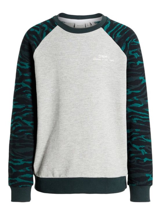 Nkmlivan sweat